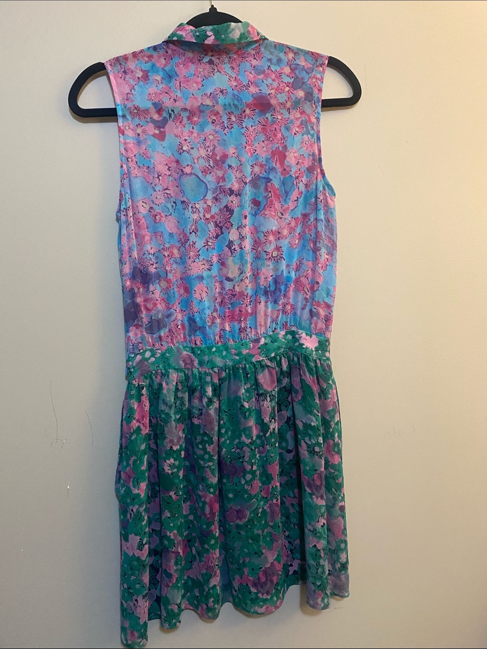 Gryphon Sleeveless Collared Mini Dress - Pink, Green & Blue Floral - Picture 8 of 10